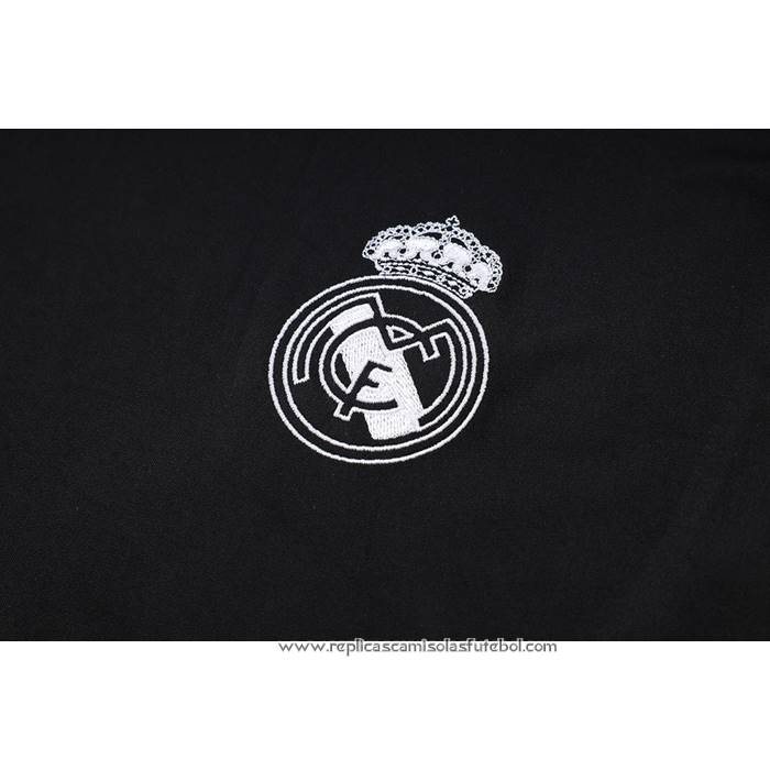 Fato de Treino
 Real Madrid 2023-2024 Manga Curta
 Preto
 - Calcas Curta
